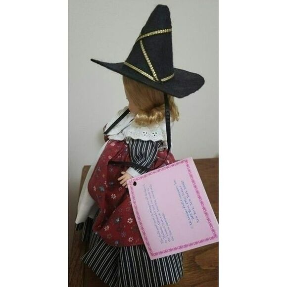 Madame Alexander Mother Goose Doll - Picture 4 of 7